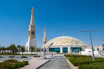 Fototapeta na wymiar Sheikh Khalifa Bin Zayed mosque in Al Ain city of the Abu Dhabi Emirate