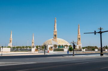 Obraz premium Sheikh Khalifa Bin Zayed mosque in Al Ain city of the Abu Dhabi Emirate