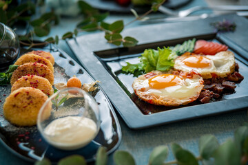 Varied breakfast options in the restaurant