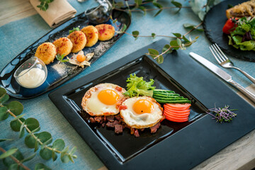 Varied breakfast options in the restaurant