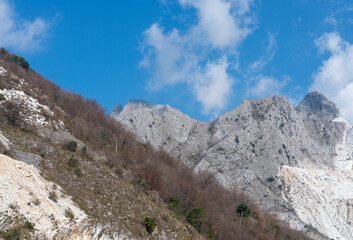 marble quarry in marina di carrara italy