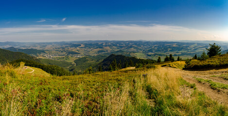 Fototapeta na wymiar Mountainous expanses of the Carpathians. Panorama