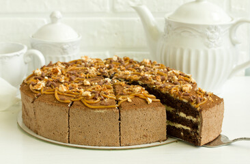A wonderful caramel cheesecake with homemade caramel, nuts and chocolate.