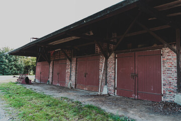 Fototapeta na wymiar old garage on the farm
