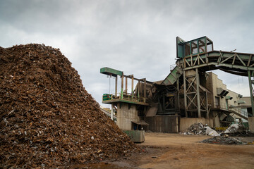 Fototapeta premium Recycling center, cars, center, crane claw, environment, junk yard, metal, Recycle, scrap scrap yard, wire, tubing, refrigerator, auto, smash, smashed, sinks, rust, motors, wheels, radiator, engines,