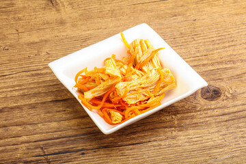 Korean soy asparagus with carrot