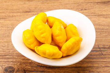 Marinated patissons in the bowl