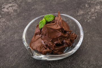 Chocolate spread with nazelnut