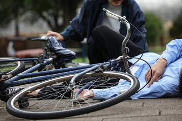自転車の事故　イメージ