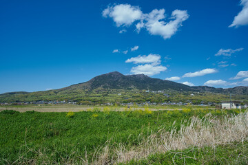 Fototapeta premium 春の風がする茨城県筑波山