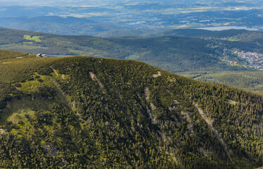 Fototapeta premium Panorama of Giant Mountains next to trail to Sniezka