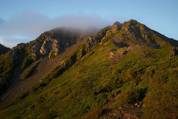 南アルプス白根三山の登山風景