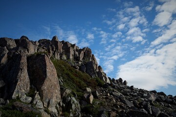 南アルプス白根三山の登山風景