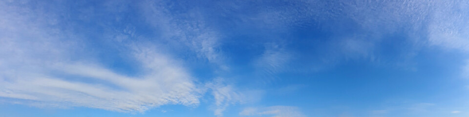 Panorama sky with cloud on a sunny day. Beautiful cirrus cloud.