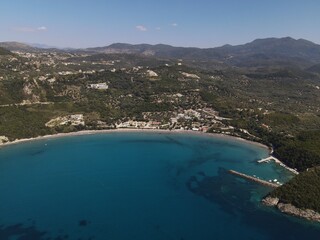 Obraz premium Aerial Shot: Arilla Exotic Beach of Perdika Town Greece, Epirus, Thesprotia 