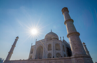 Taj mahal with sun shining onit