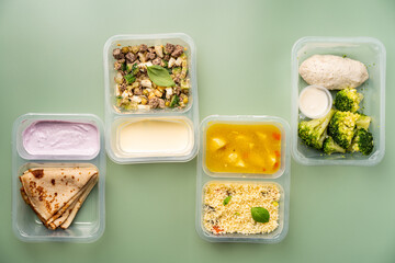 Weight loss diet balanced with fresh organic meal by delivery service of containers with healthy food, daily lunch box ready menu plan concept. Flat lay top view.
