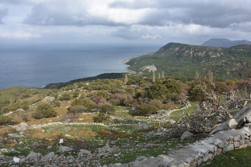 Fototapeta na wymiar view of the sea from the mountain in arainy day in island