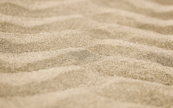 sand formations looking like dunes