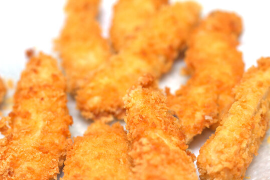refei&ccedil;&atilde;o com Frango Frito Crocante, refei&ccedil;&atilde;o de frango, alimento frito, frango frito a milanesa