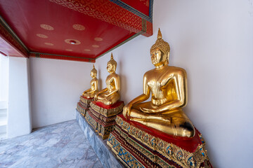 Buddha statue Wat Pho bangkok thailand