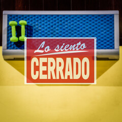 in Spanish inscription sorry we are closed. the closure of the gym during the lockdown. Set of...