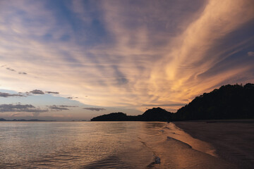 Fototapeta na wymiar Landscape image of a beautiful sunset sky at the sea