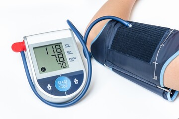 Blood pressure monitor with normal pressure level