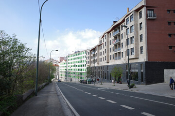 Fototapeta na wymiar Urbanscape in the city of Bilbao