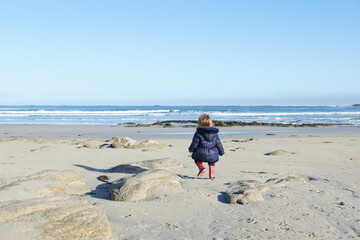 enfant sur la plage 