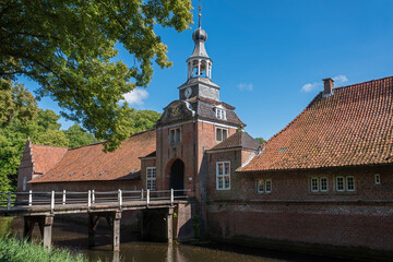 Gatehouse to the outer bailey of Lütetsburg Castle