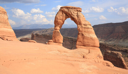 Fototapeta na wymiar Delicate Arch in Arches National Park, Utah, USA