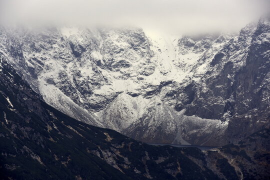 The Tatras, mountains, trail conditions, winter in the Tatra National Park, Poland