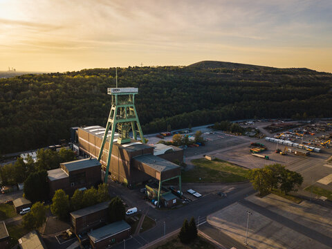 F&ouml;rderturm Sonnenuntergang Prosper Haniel