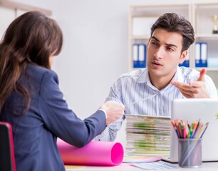 Pulisher discussing book order with customer