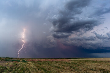 Obraz na płótnie Canvas Thunderstorm and lightning strike