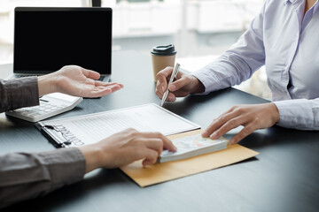 Corruption. Businessmen make an agreement with the money proposed his partner to bribe in the office and make a contract under an agreement. Illegal money fraud The concept of bribery and corruption