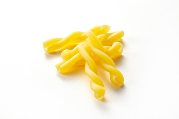 ツイスト　パスタ　未調理