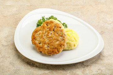 Chicken cutlet with mashed potato