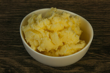 Mashed potato in the bowl