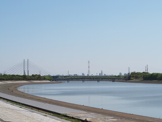 Fototapeta premium 晴れた日の彩湖の風景