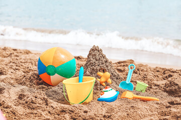 Children's beach sand toys