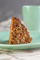 
Piece anthill cake on a turquoise plate