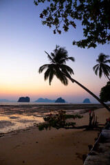 Obraz premium Light before sunrise at Koh(island) Ngai,Trang Province,Thailand