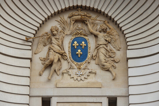 paris gate in lille (france)