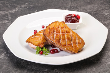 Roasted duck breast with sauce