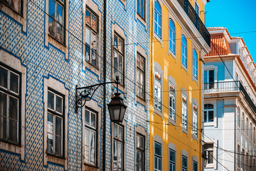 Traditional, old buildings in Lisbon, Portugal, Europe - obrazy, fototapety, plakaty