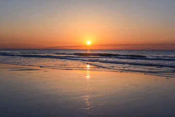 Fototapeta na wymiar South Carolina sunrise at the beach