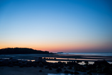 夜明け前のキワ・ラ・ビーチ