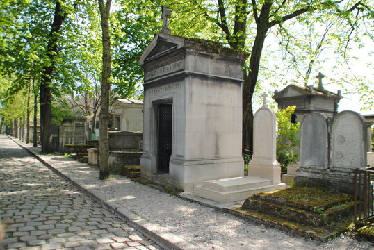 s&eacute;pulture p&egrave;re lachaise